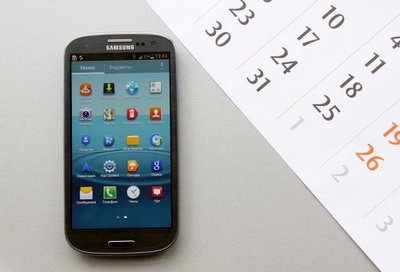 Темпы продаж Samsung Galaxy 3 выше, чем у iPhone4