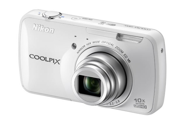 Цифровой фотоаппарат Nikon Coolpix S800c