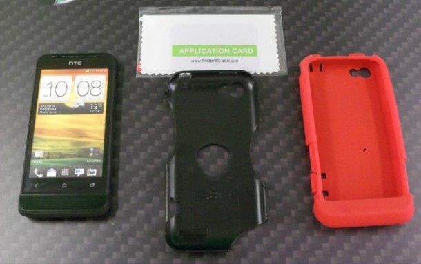 Обзор: Защитный чехол для HTC One V