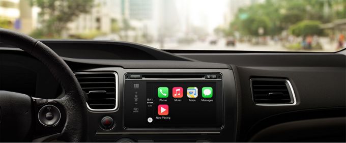 Mercedes - Benz и CarPlay - iPhone в автомобиле