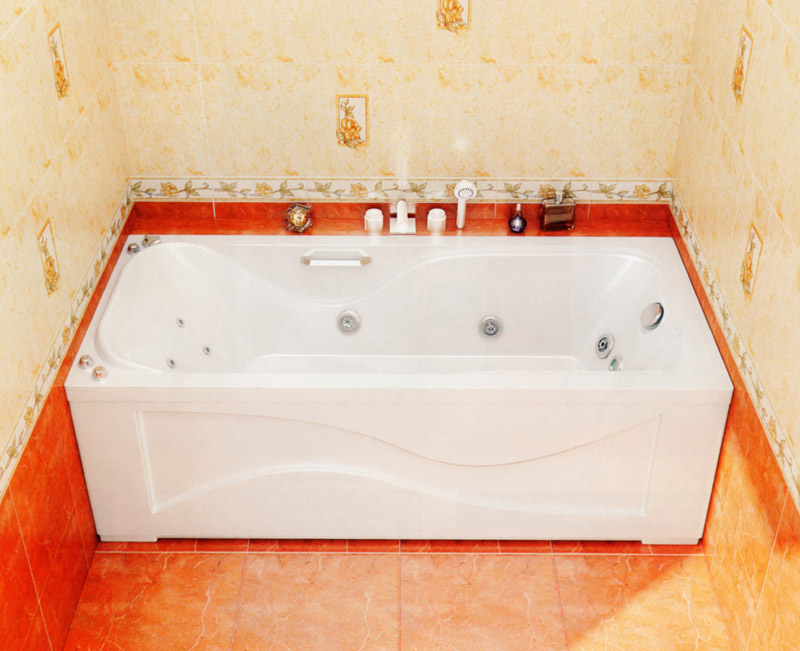 Акриловые ванны Triton для российских ванных комнат. 3