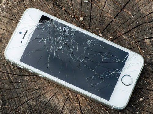 Билайн предложил страховое решение для владельцев iPhone.