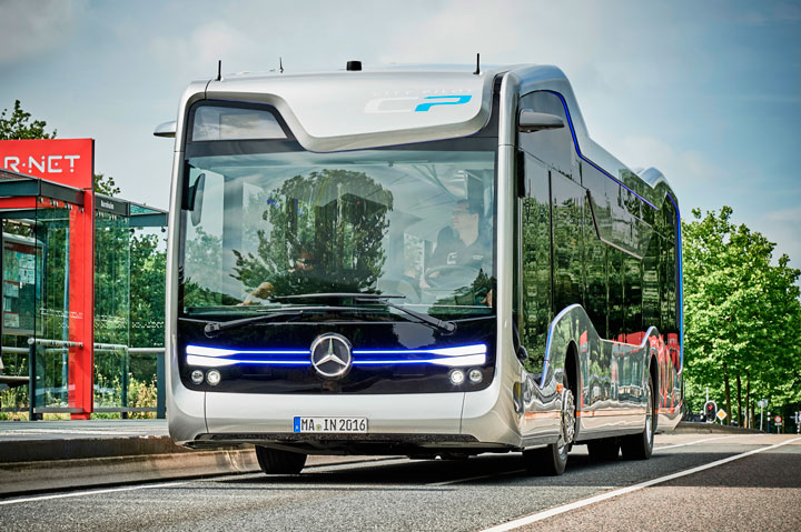 Беспилотный автобус Mercedes-Benz
