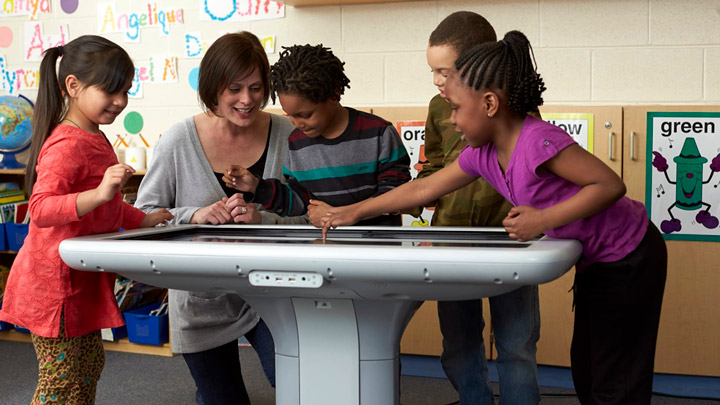 Интерактивные столы для детского сада