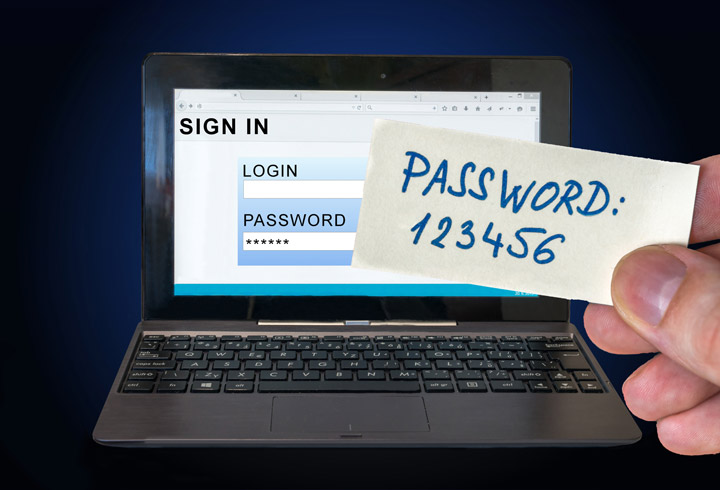 Пользователи используют простые пароли