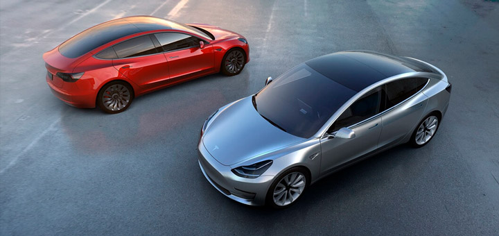  Tesla Model 3 серийно