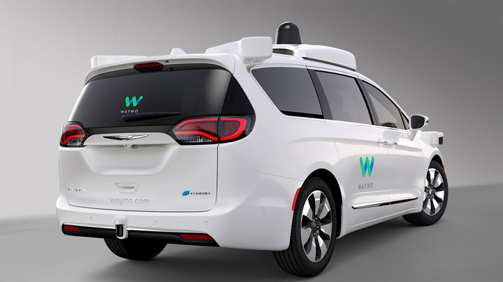 Первое самоуправляемое такси запущено компанией Waymo