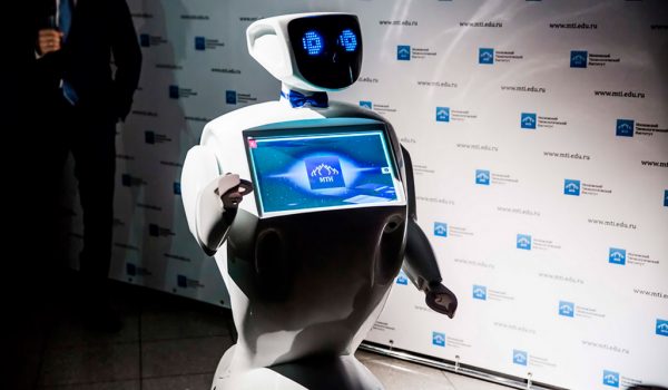 Робот Пушкин, робот от МТИ и другие на «Вузпромэкспо-2017»