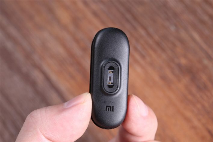 Xiaomi Mi Band 3 — распаковка, обзор, сравнение с Mi Band 2