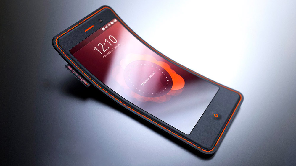 Модные телефоны сейчас. Моторола смартфон 2023. Motorola RAZR 2022. Самый новый смартфон. Новый стильный смартфон.