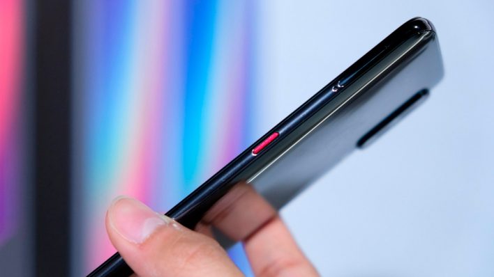 Китайцы раскупили первую партию Xiaomi Mi 9 за 53 секунды!