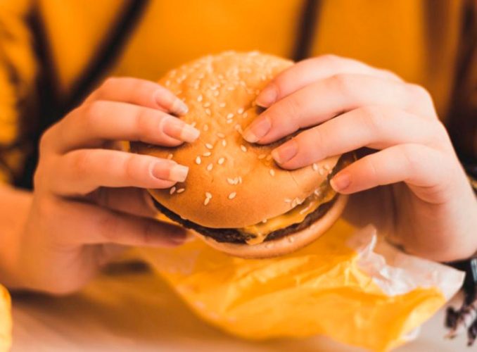 McDonald’s внедряет в своих ресторанах ИИ