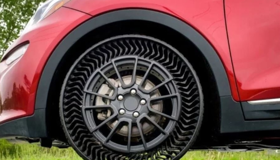 Michelin и General Motors выпустят шины, которые невозможно проколоть!