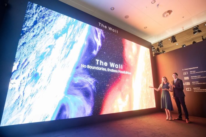 Samsung представила гигантский 8К дисплей The Wall с диагональю 583 дюйма