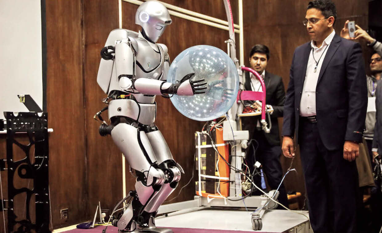 Можно робота нового. Самые современные роботы. Современные роботы андроиды. Современные роботы гуманоиды. Современные человекоподобные роботы.