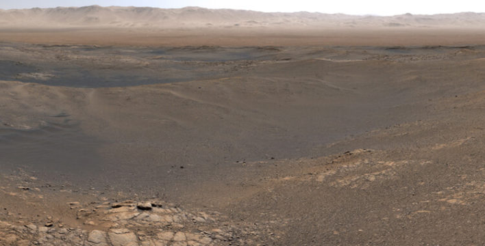 NASA показало панорамное фото Марса с фантастическим разрешением