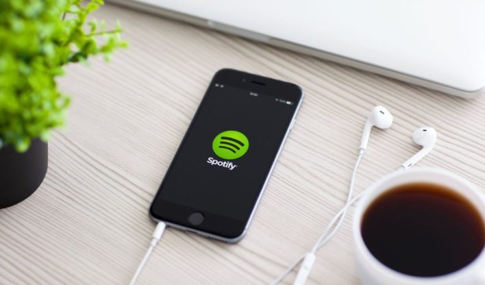 Spotify запустился в России!