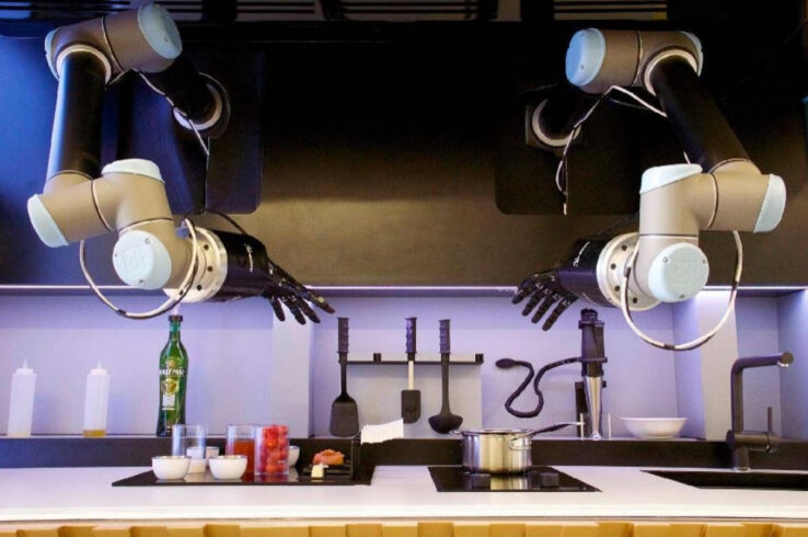 В Британии создали полностью роботизированную кухню!
