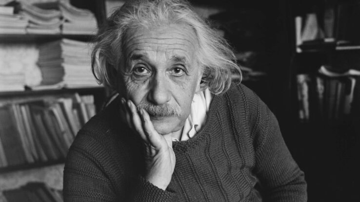 Письмо Альберта Эйнштейна с уравнением E=mc2 продали за $1,2 млн