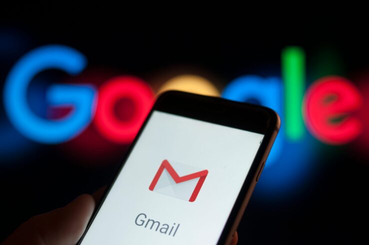 Кто пишет пустые письма пользователям Gmail?