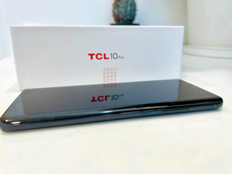Мощный TCL 10 Pro на распродаже Aliexpress 11-11 значительно снижен в цене!