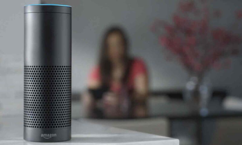 Alexa предлагает детям в качестве игры ударить себя током!