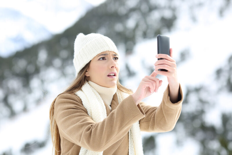 Мороз и батарея. Как правильно пользоваться смартфоном зимой, чтобы не остаться без связи?