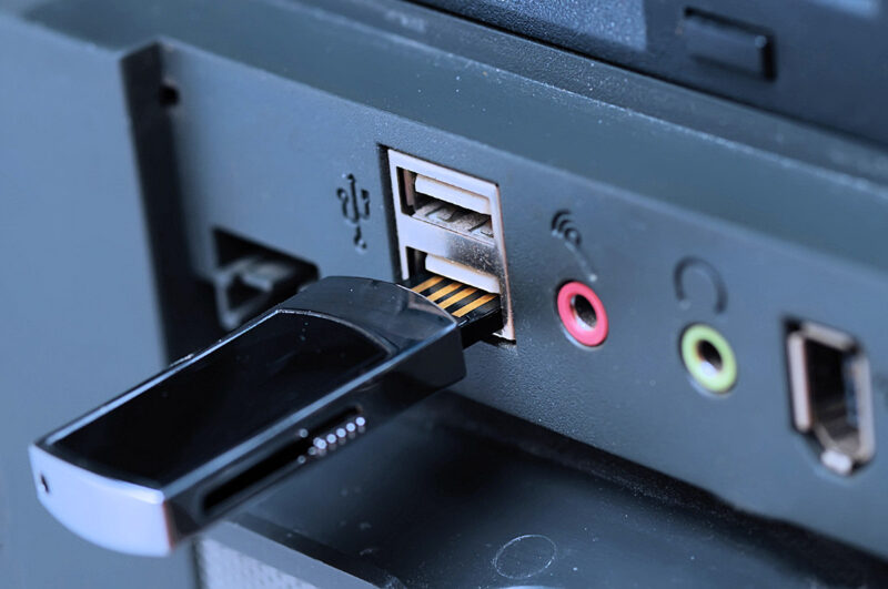 Как может быть полезен USB-порт в телевизоре?