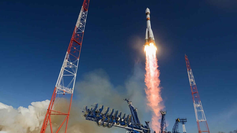 Россия вывела на орбиту новый спутник двойного назначения