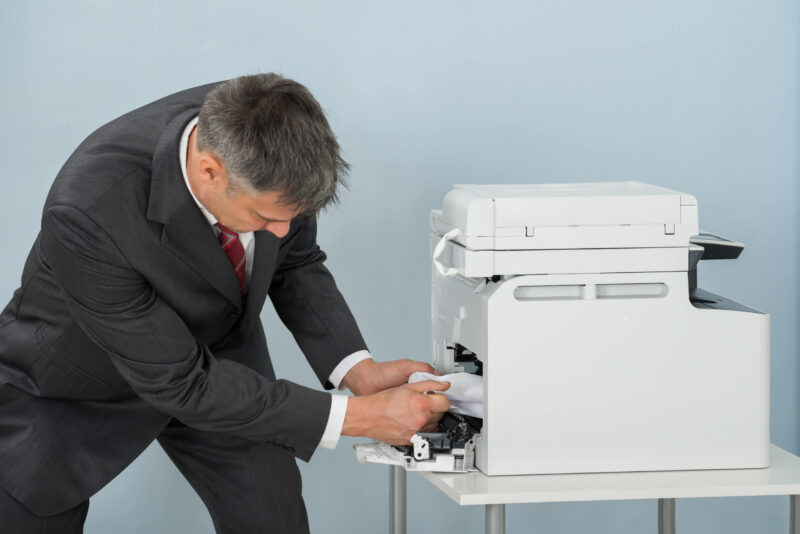 Не пора ли обратиться за ремонтом принтера?