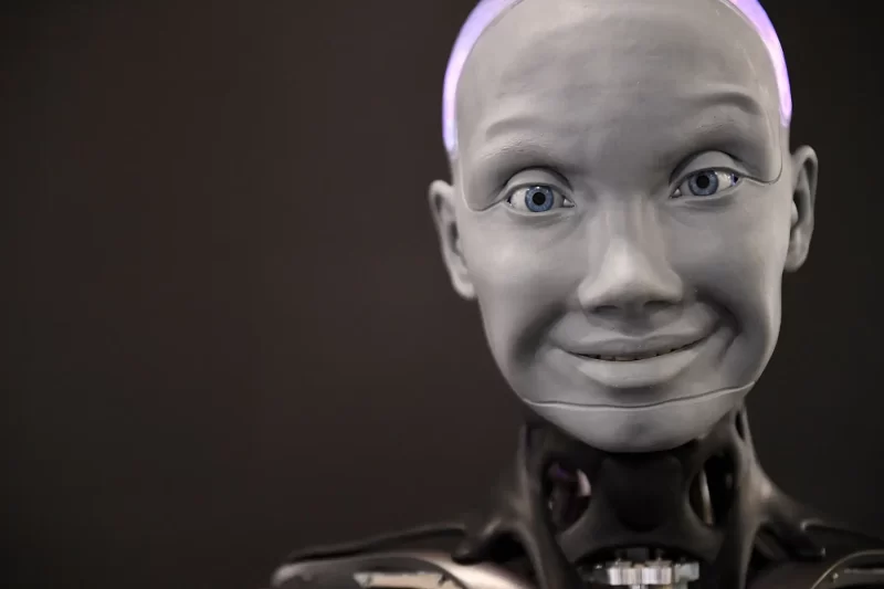 Робот-гуманоид Ameca может выражать всевозможные жуткие человеческие эмоции [Видео]