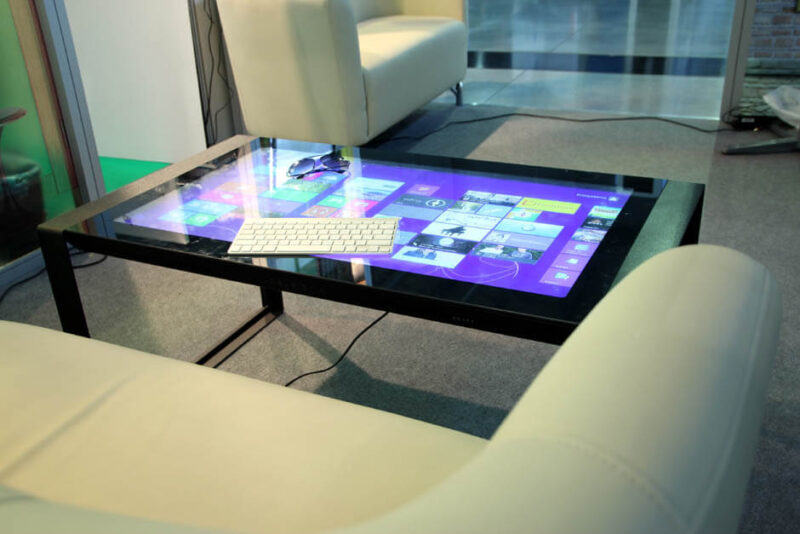 Что такое интерактивный стол и где он может пригодиться?