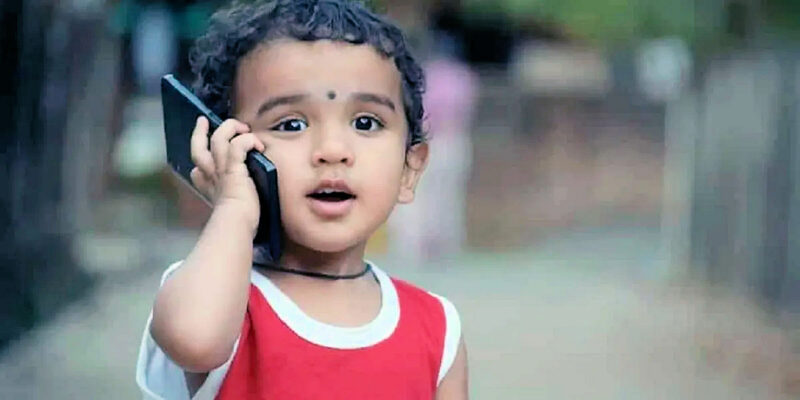Введен запрет на использование смартфонов детьми в Индии