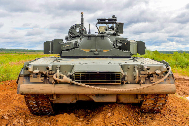 Как российский «летающий танк» Т-80БВМ стал в Европе легендой?