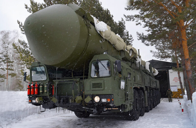 В России создадут новый высокомобильный стратегический ракетный комплекс