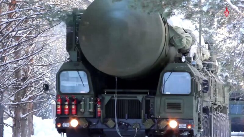 «Ярс»: Уникальный российский ядерный комплекс выведен на боевое патрулирование!