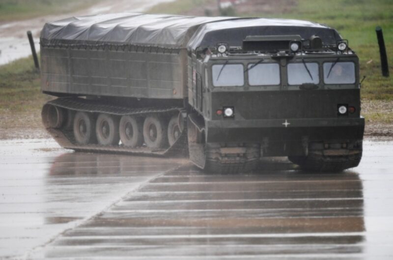 ДТ-10ПМ «Витязь»: революционный вездеход, пришедший на службу в МО РФ