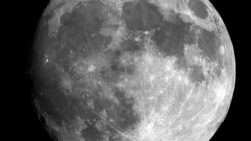 Роскосмос назвал виновника крушения «Луны-25»