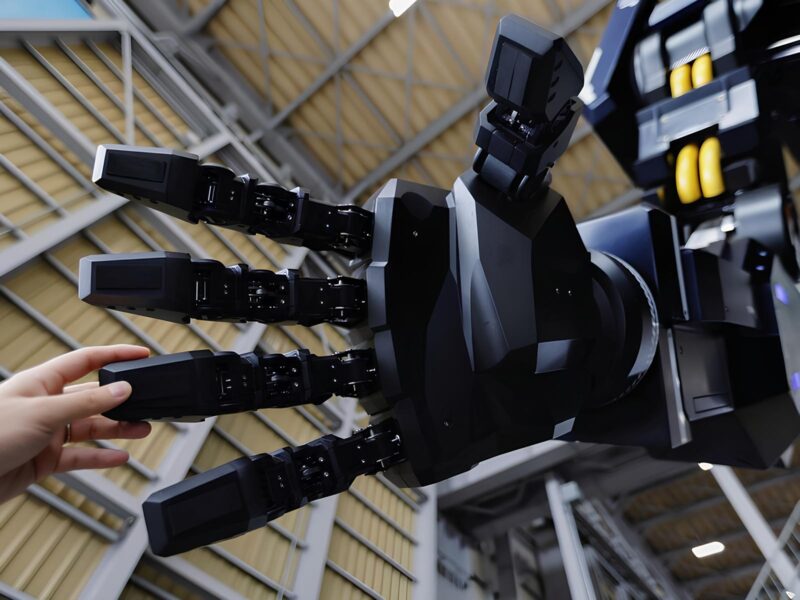 Археоптерикс в современном исполнении: робот-трансформер Archax от Tsubame Industries