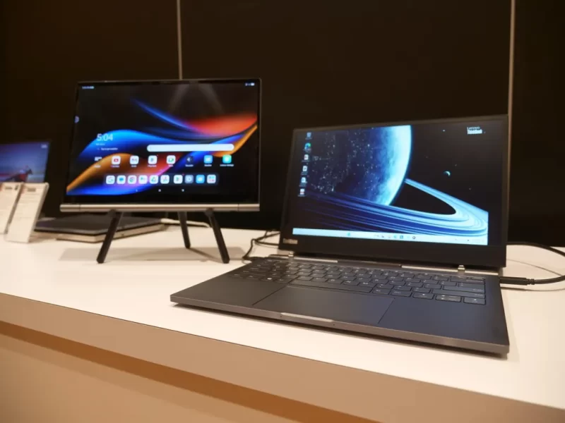 Ноутбук Lenovo переключается между ОС Windows и Android