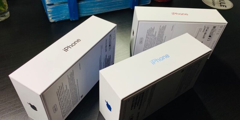 Новая технология позволит Apple обновлять iPhone без вскрытия упаковки