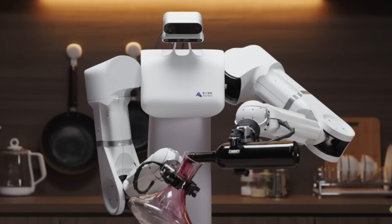 Astribot S1: Робот, который знает, как веселиться и убираться!