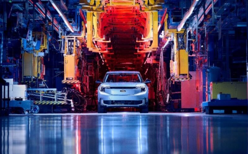 Ford выпустил ролик с «завода будущего»