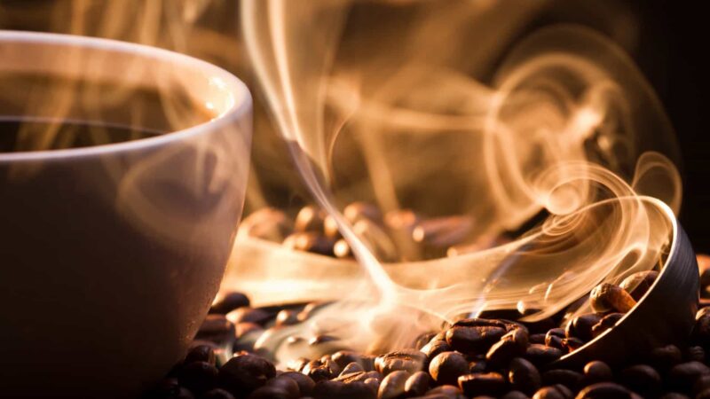 Привычка пить кофе сохранит мозг здоровым до старости